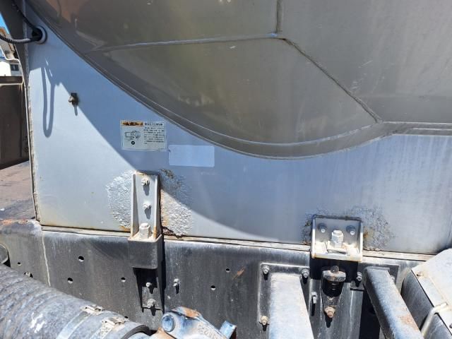 Isuzu GIGA 2014-09 8732991-26