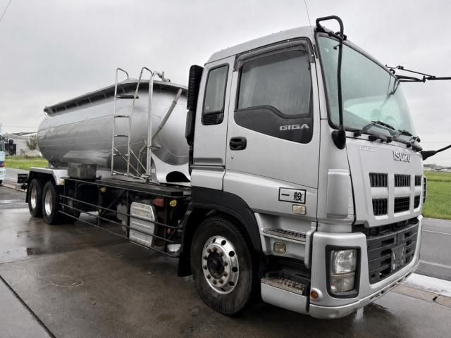 Isuzu GIGA 2014-09 8732991-2