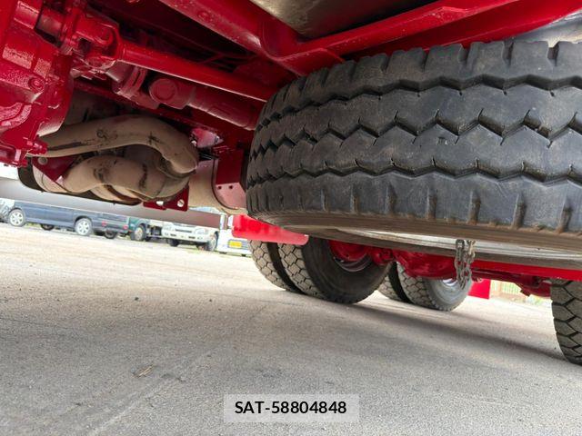 Isuzu GIGA 2014-03 8742386-16