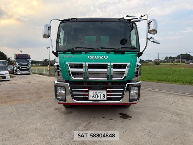 Isuzu GIGA 2014-03 8742386-1