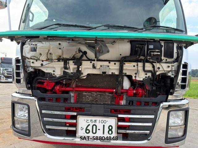 Isuzu GIGA 2014-03 8742386-6