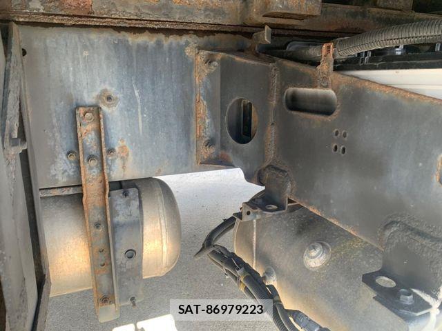 Isuzu GIGA 2016-03 8742385-23