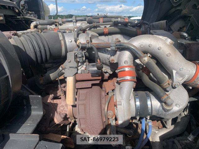 Isuzu GIGA 2016-03 8742385-26