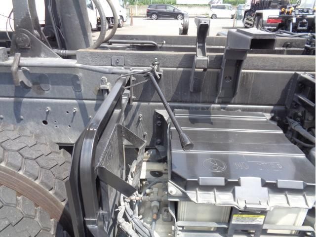 Isuzu GIGA 2024-03 8732987-11