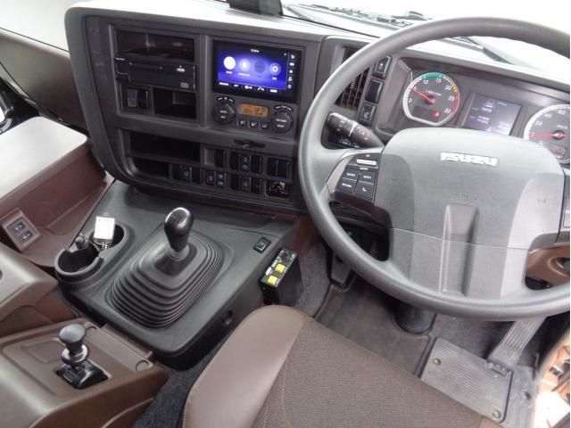 Isuzu GIGA 2024-03 8732987-22