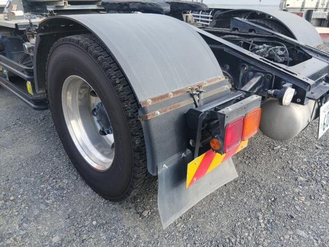 Isuzu GIGA 2018-01 8732994-26