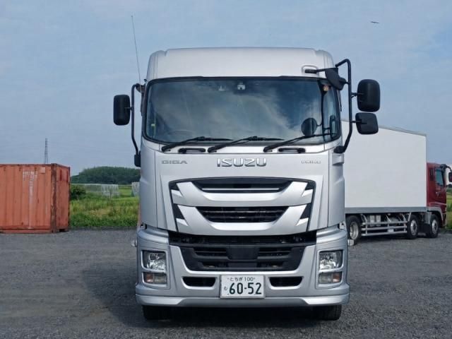 Isuzu GIGA 2018-01 8732994-3