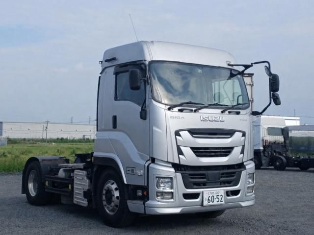 Isuzu GIGA 2018-01 8732994-5