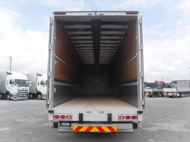 Isuzu GIGA 2024-07 8732984-15