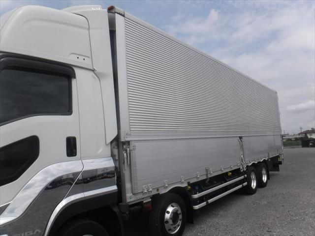 Isuzu GIGA 2024-07 8732984-1