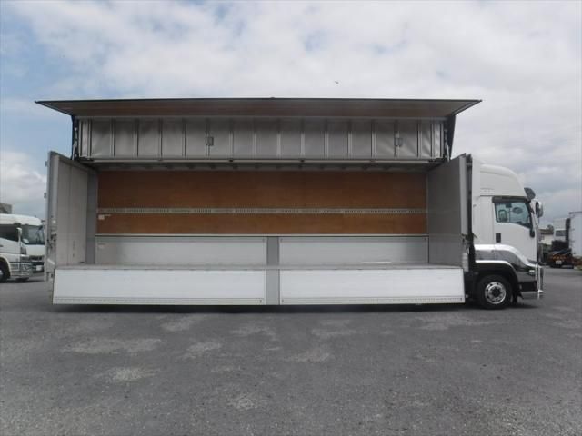 Isuzu GIGA 2024-07 8732984-27