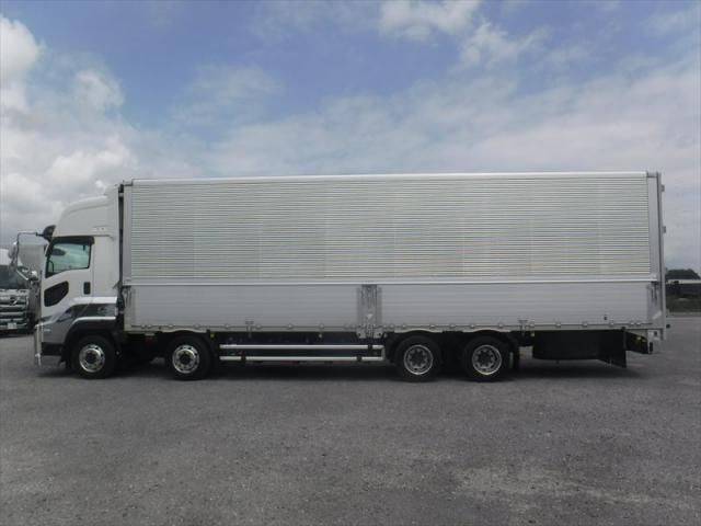 Isuzu GIGA 2024-07 8732984-5