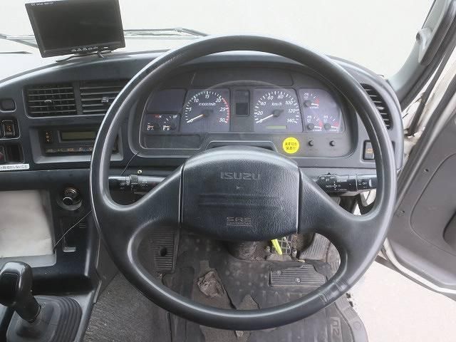 Isuzu GIGA 2006-12 8732995-14