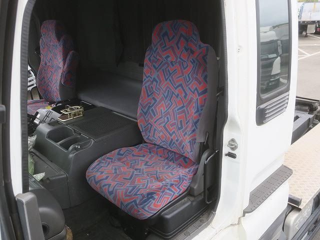Isuzu GIGA 2006-12 8732995-21