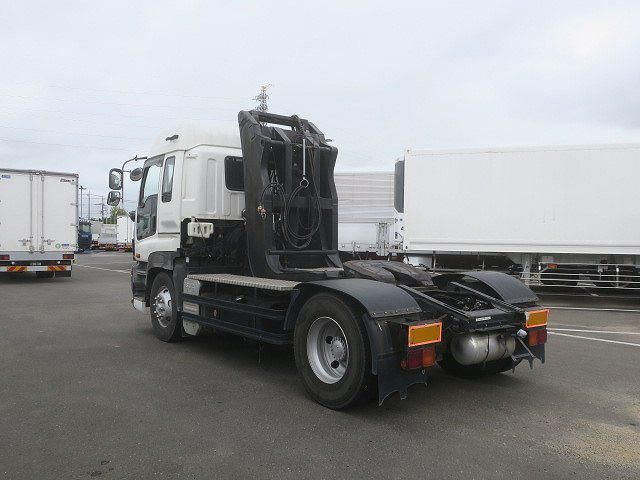 Isuzu GIGA 2006-12 8732995-3