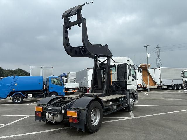 Isuzu GIGA 2006-12 8732995-5