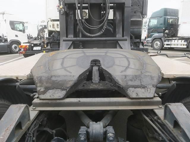 Isuzu GIGA 2006-12 8732995-7