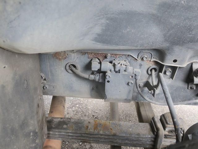 Isuzu GIGA 2006-12 8732995-8