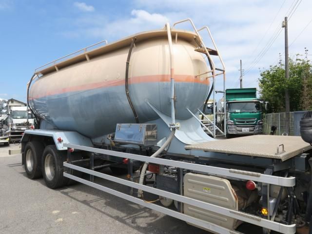 Isuzu GIGA 2015-08 8770712-12