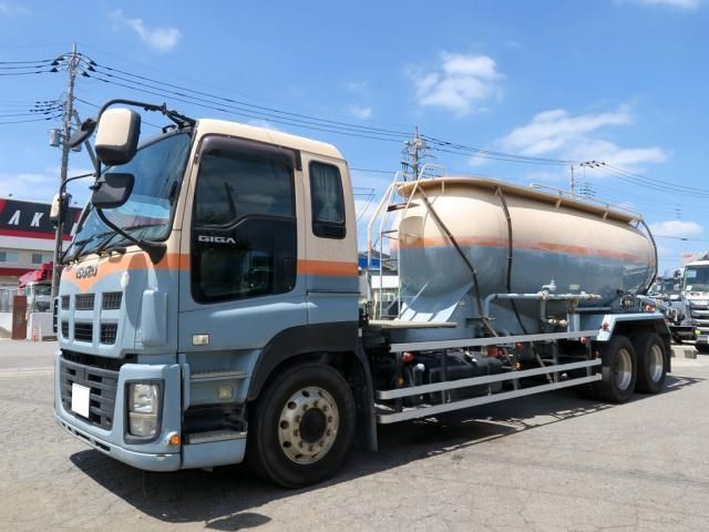 Isuzu GIGA 2015-08 8770712-1