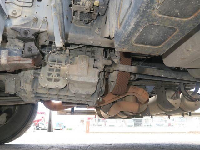 Isuzu GIGA 2015-08 8770712-24