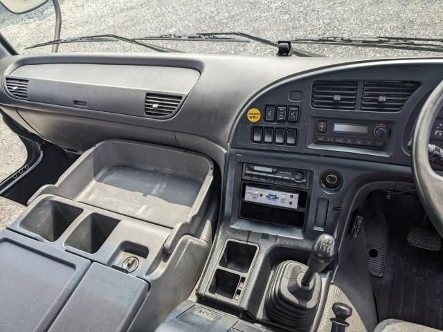 Isuzu GIGA 2013-11 8770715-23
