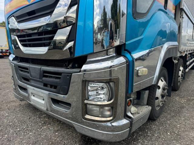 Isuzu GIGA 2017-11 8770716-25