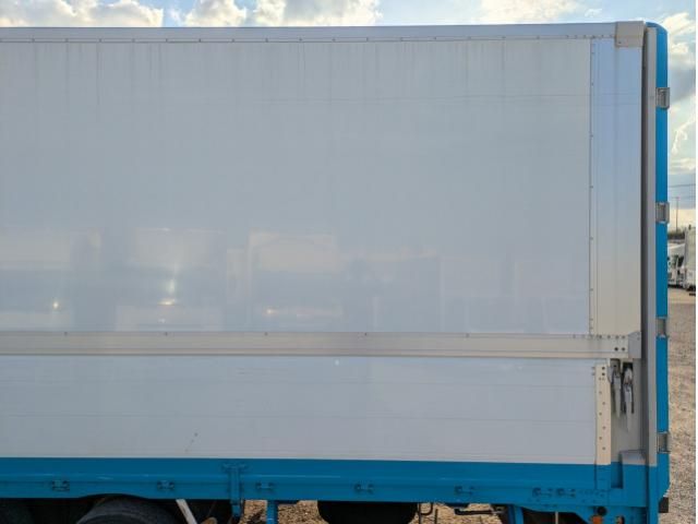 Isuzu GIGA 2021-07 8770710-14