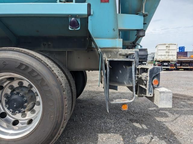 Isuzu GIGA 2017-10 8770713-15