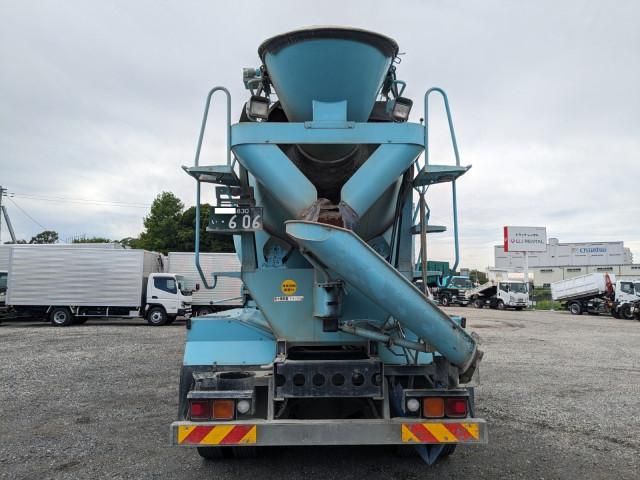 Isuzu GIGA 2017-10 8770713-4