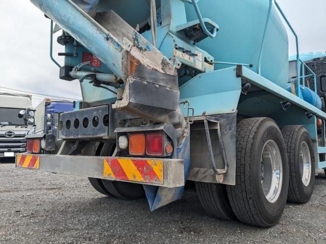 Isuzu GIGA 2017-10 8770713-5