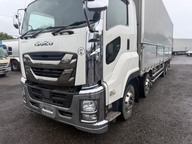 Isuzu GIGA 2018-01 8770714-11