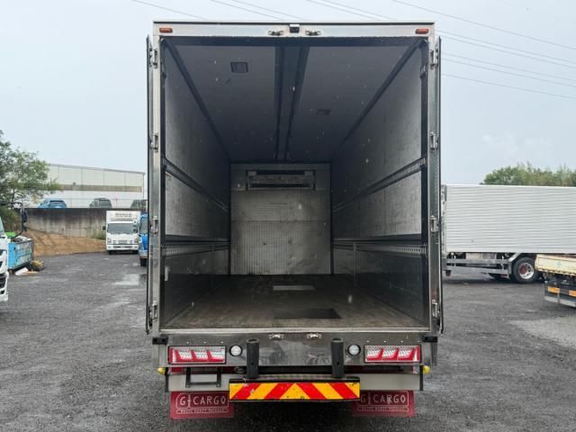 Isuzu GIGA 2018-01 8770714-14
