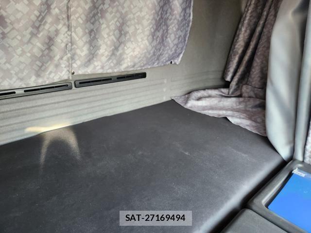 Isuzu GIGA 2012-03 8796056-16