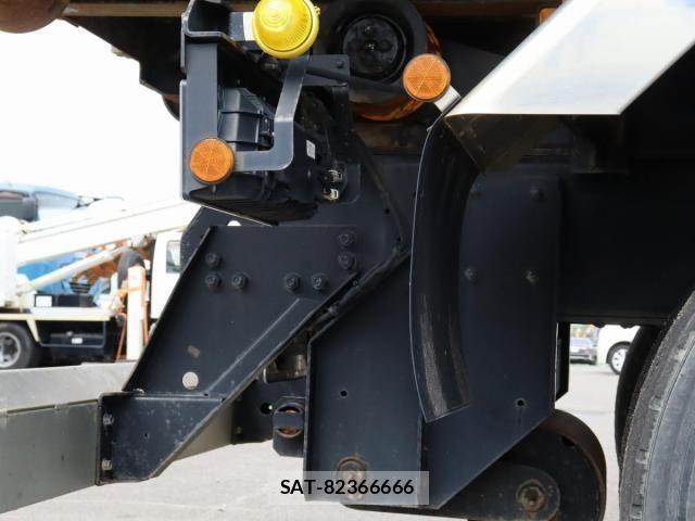 Isuzu GIGA 2023-07 8796055-16