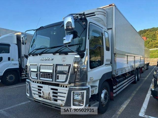 Isuzu GIGA 2015-08 8829217-1