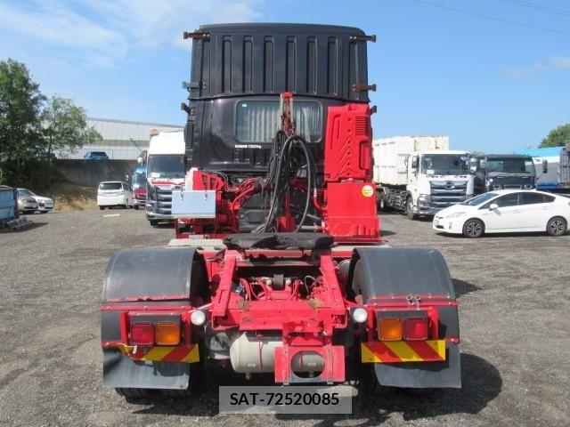 Isuzu GIGA 2020-10 8829216-9