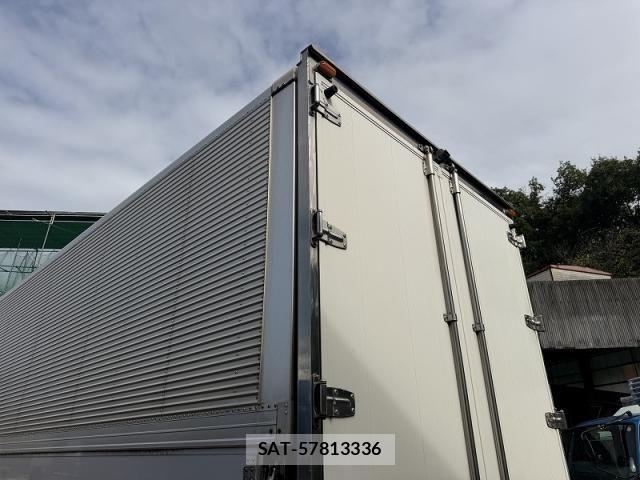 Isuzu GIGA 2012-08 8849166-27