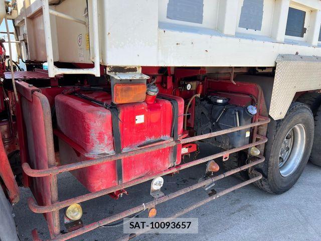 Isuzu GIGA 2011-08 8849169-5