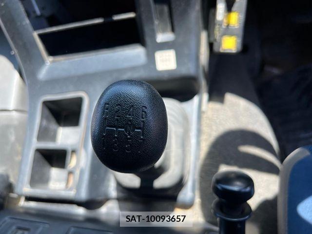 Isuzu GIGA 2011-08 8849169-6