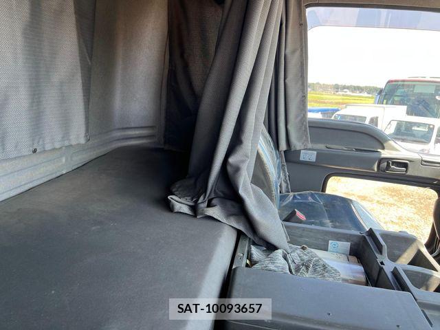 Isuzu GIGA 2011-08 8849169-7