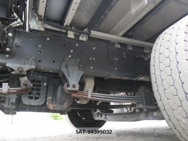 Isuzu GIGA 2025-07 8849161-22