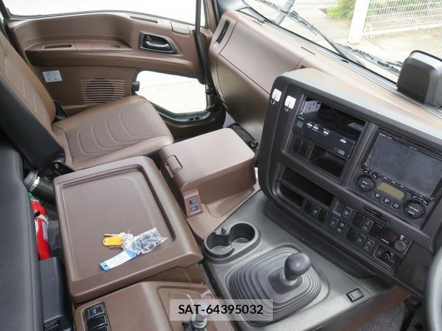 Isuzu GIGA 2025-07 8849161-28