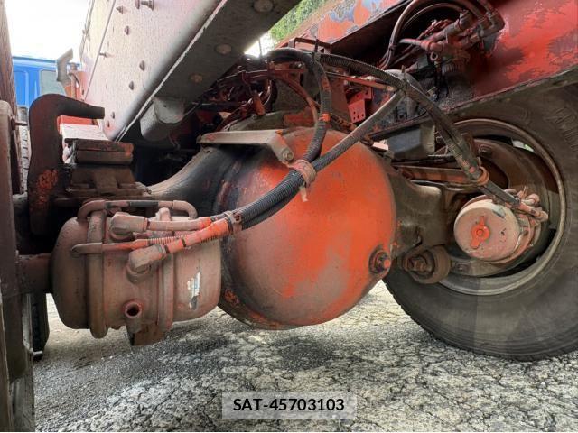 Isuzu GIGA 2007-08 8849165-27