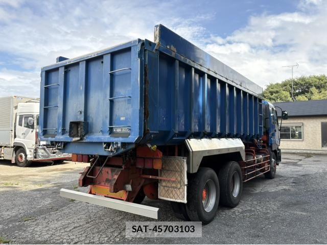 Isuzu GIGA 2007-08 8849165-3