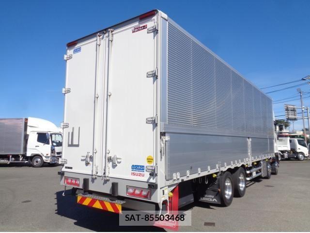 Isuzu GIGA 2025-07 8849162-2