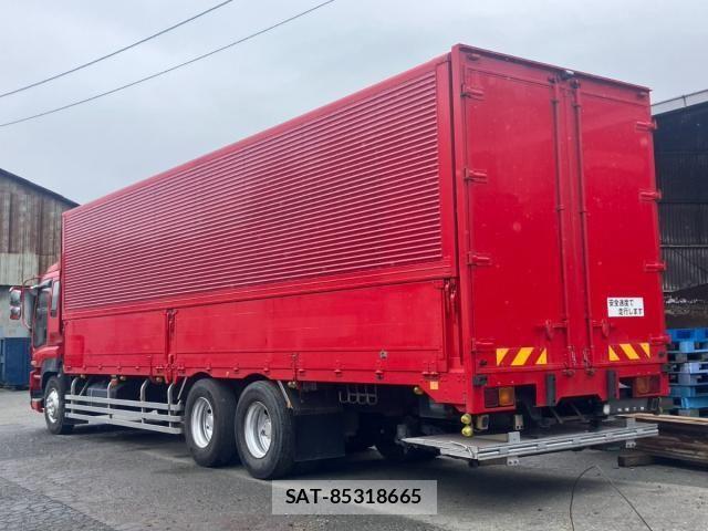 Isuzu GIGA 2010-04 8849168-11