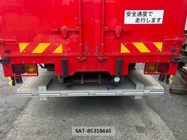 Isuzu GIGA 2010-04 8849168-17