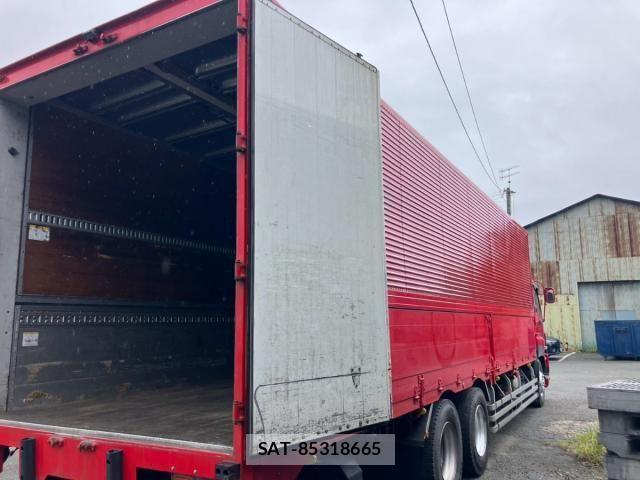 Isuzu GIGA 2010-04 8849168-23
