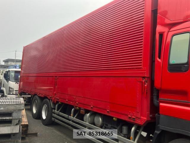 Isuzu GIGA 2010-04 8849168-6